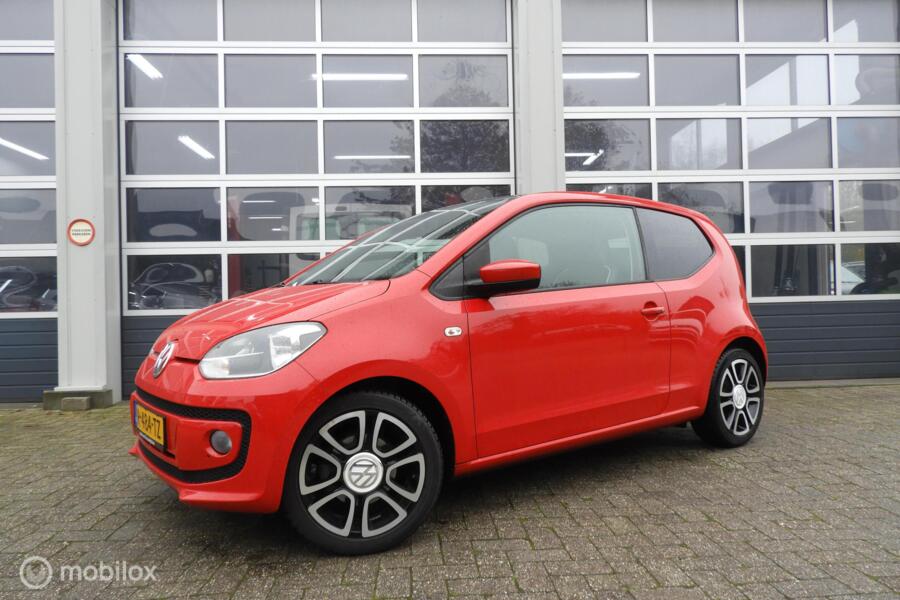 Volkswagen Up! 1.0 high up! leder, Panoramadak ,