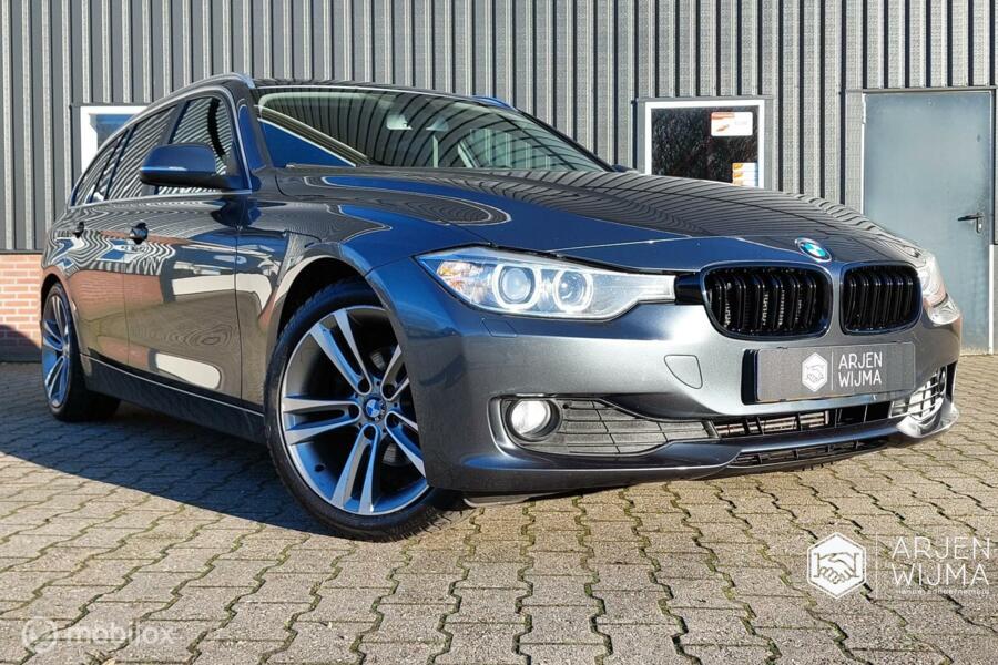 BMW 3-serie Touring 320d|Automaat|Leder|Camera|Trekhaak