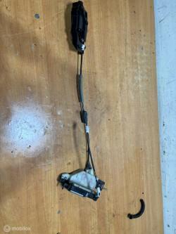 Deurslot mechaniek rechtsachter Peugeot 208 (12->