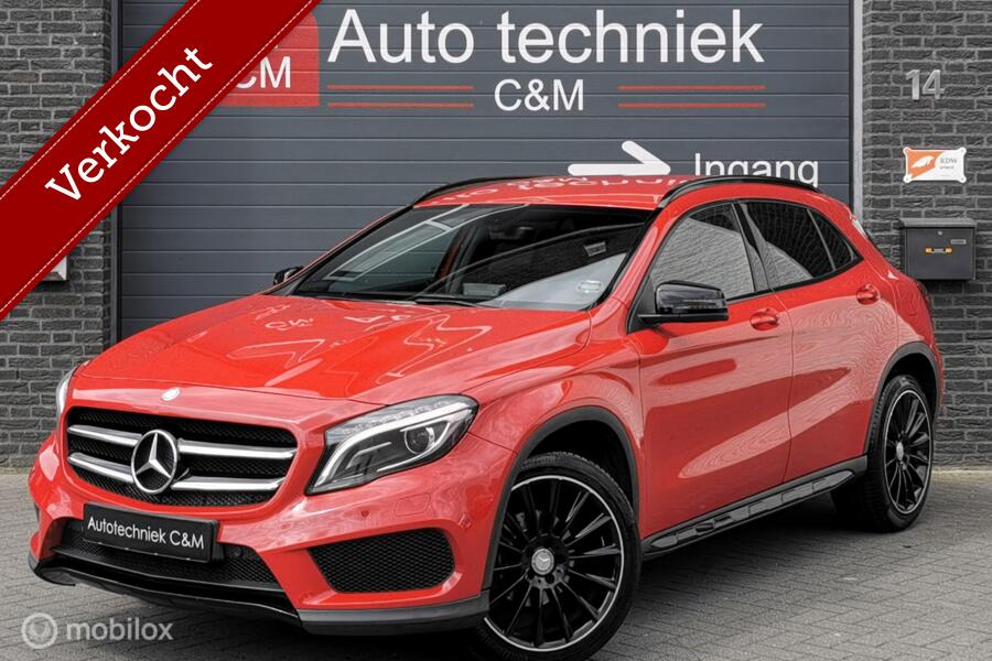Mercedes GLA-klasse 200/AMG/NIGHT/NAVI/CRUISE/PDC/LED/DCC/F1