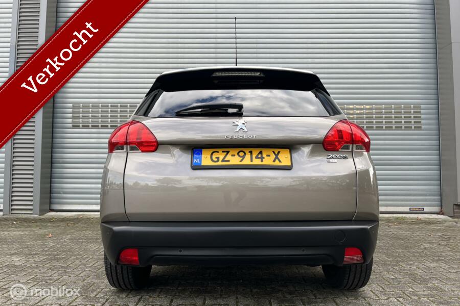 Peugeot 2008 1.2 Automaat, Panodak, Navi, Cruise, ParkeerS.