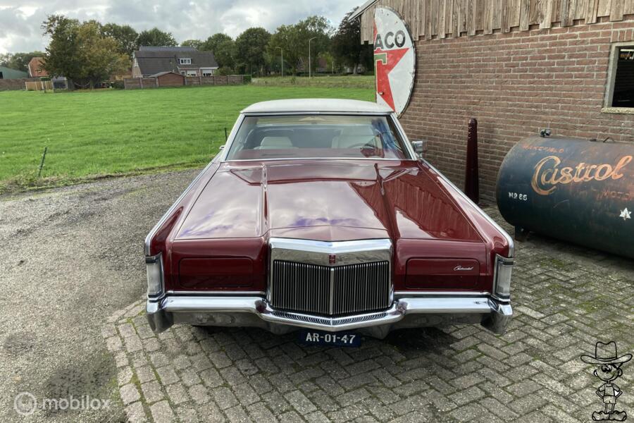 Lincoln Continental mkIII coupe