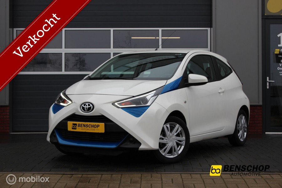 Toyota Aygo 1.0 VVT-i x-Cite Camera Navigatie Airco Velgen