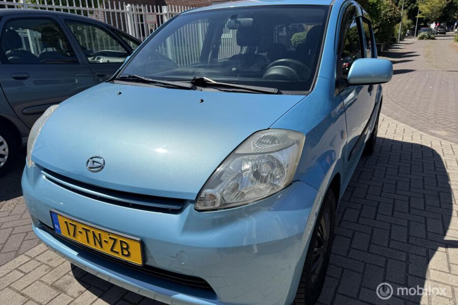 Daihatsu Sirion 2 1.0-12V Trend