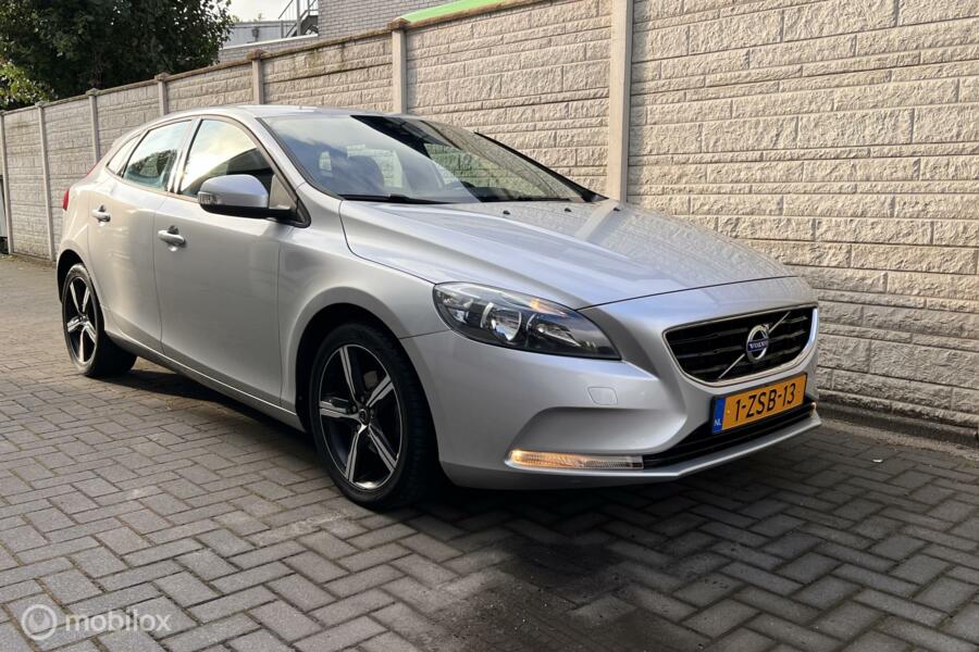 Volvo V40 1.6 D2 Momentum