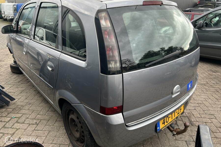 Achterlicht links Opel Meriva A 1.6-16V Enjoy ('03-'10)