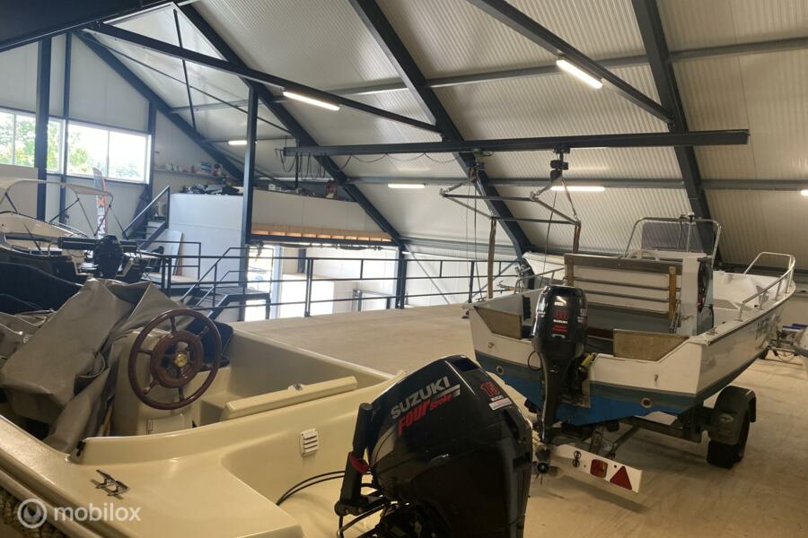 Te huur! 500 m2 geïsoleerde bedrijfsruimte te Ruinen/Kantoor