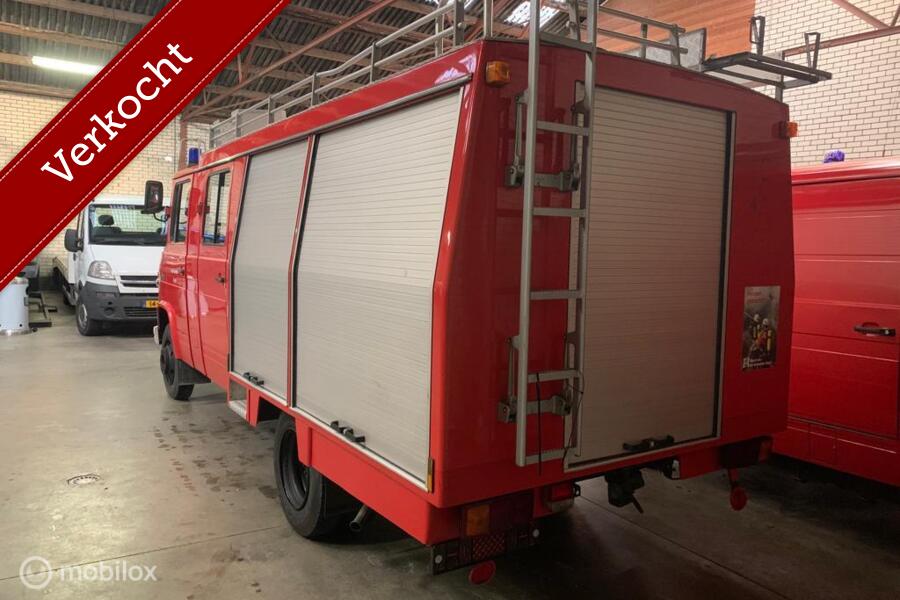 Mercedes 608 D XXL  Brandweer Camper Foodtruck 29 d km