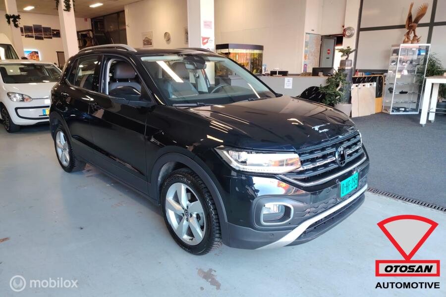 Volkswagen T-Cross 1.0 TSI Style DSG 17.000km! Iq light
