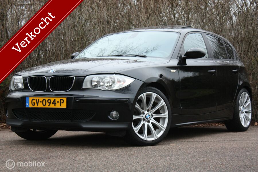 Youngtimer BMW 1-serie 118 High Ex AUTOMAAT schuifdak/bomvol