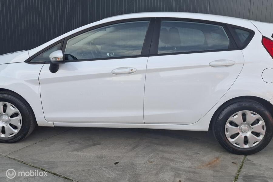 Ford Fiesta 1.5 TDCi Style Ultimate Lease Edition
