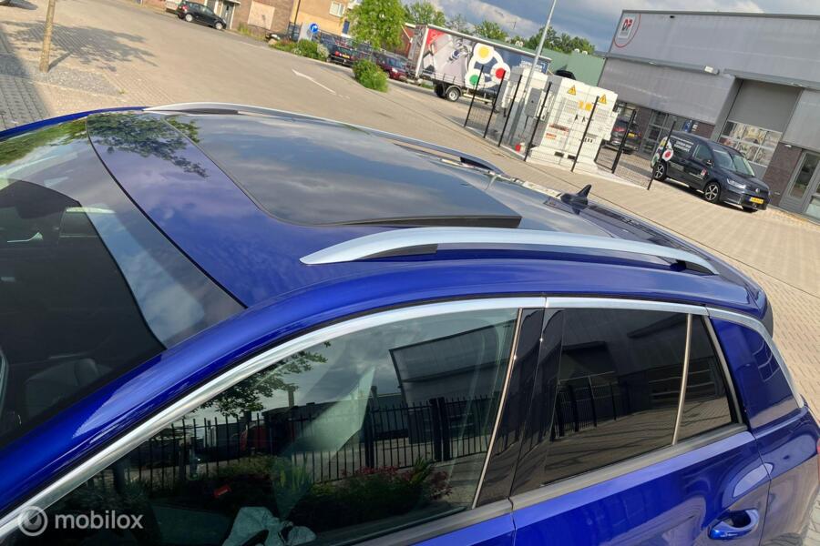 Volkswagen T-Roc 2.0 TSI 4Motion R  Akrapovic Carplay