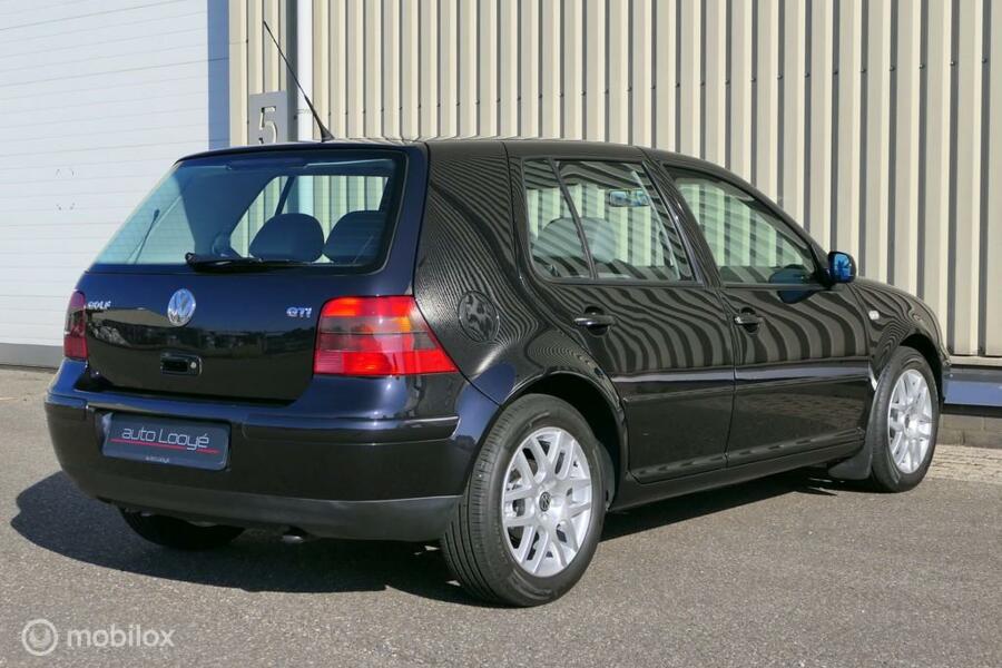 Volkswagen Golf 1.8-20V GTI Turbo - uniek