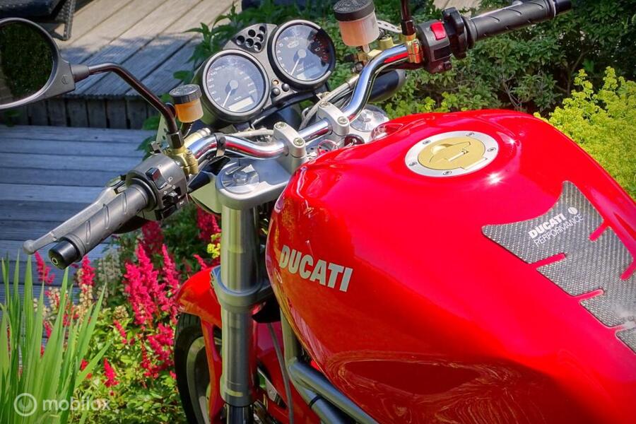 Ducati Monster 1000 i.e.