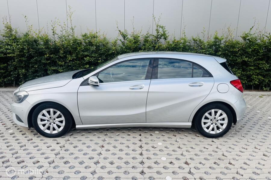 Mercedes A-klasse 180 Edition Navigatie Cruise PDC