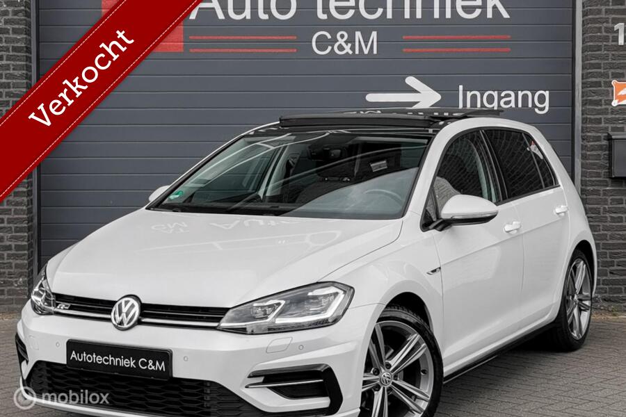 Volkswagen Golf 1.4 TSI/R-LINE/PANO/ACC/DYNMCLED/VIRTCOCKPIT