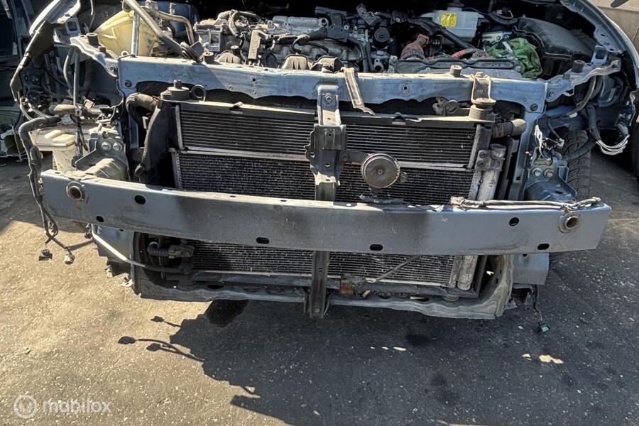 Voorfront Toyota Auris Touring Sports ('13-'19)