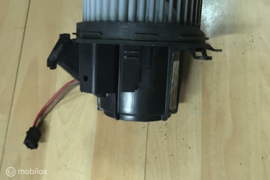 Kachelventilatormotor Mercedes C-klasse S204 ('07-'14)