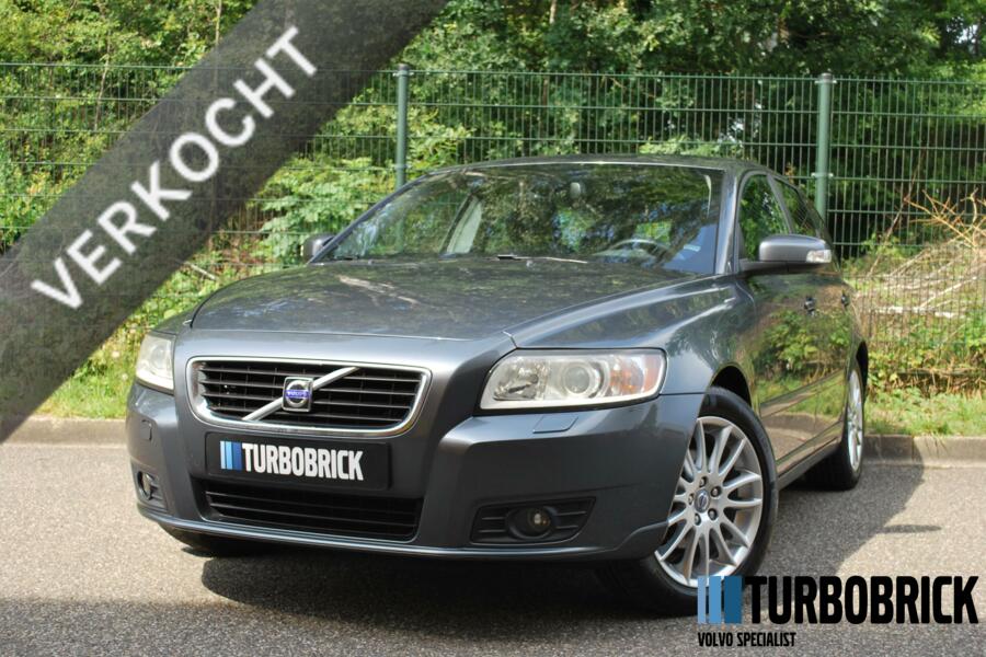 Volvo V50 2.0 Edition II | ECC | Navi | Trekhaak | Leder | 17"
