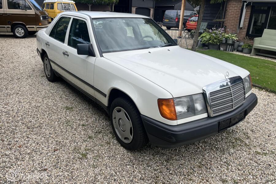 Mercedes 200 Automaat 140000km