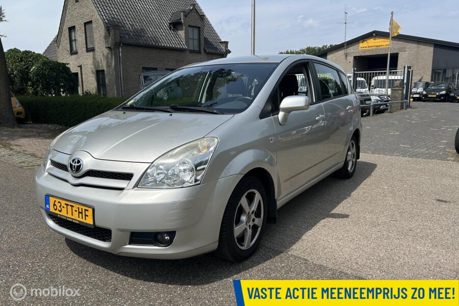 Toyota Verso 1.6 VVT-i Dynamic