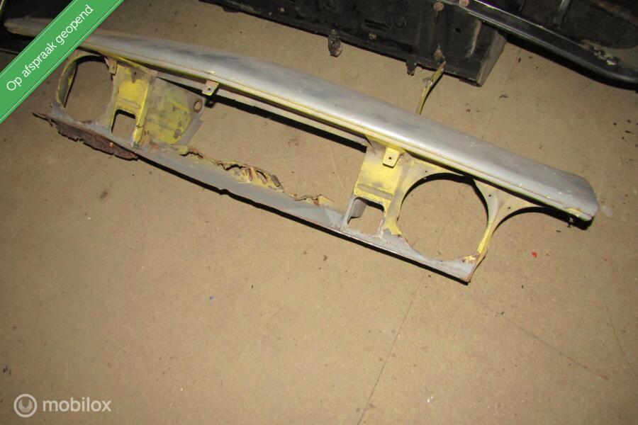 Voorfront front bovendeel opel manta A