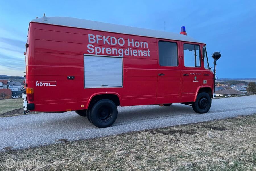 Mercedes 608 D 190 cm hoogte brandweer mrb vrij