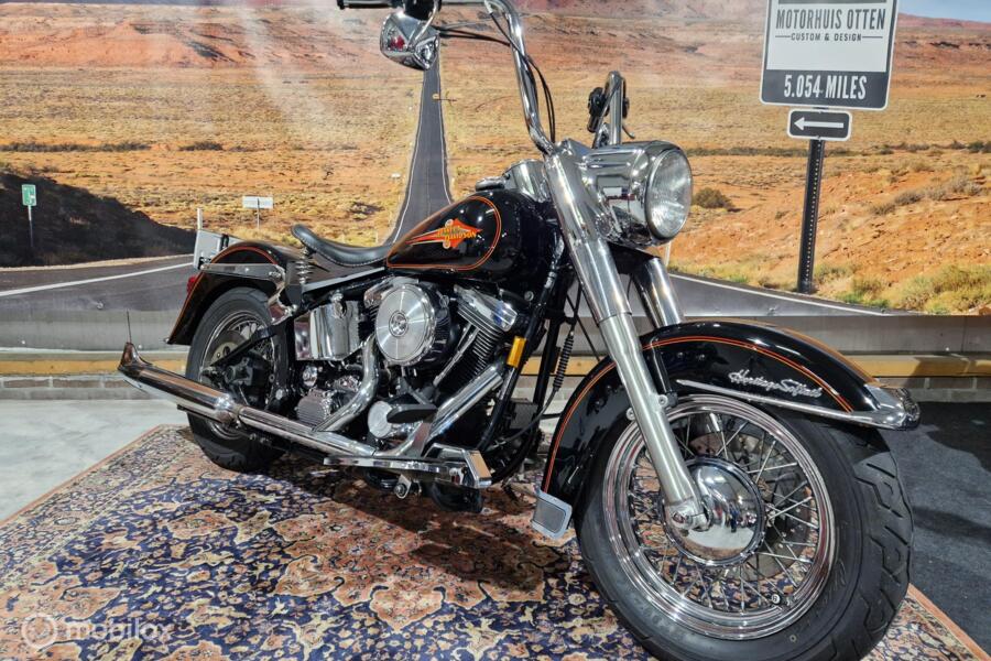 SHOVELSTYLE Harley Davidson Heritage 1340 EVO FLSTC