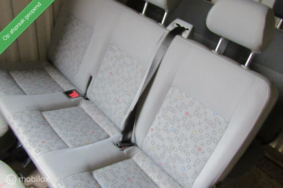2x Achterbank bank banken stoel stoelen vw transporter t5 t6