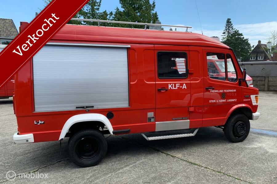 Mercedes 410 4x4 benzine 1992 19500 km Brandweer