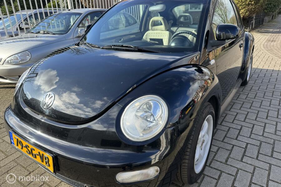 Volkswagen New Beetle 2.0 Highline