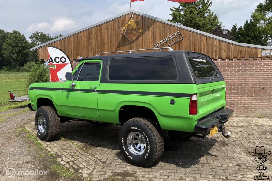 Dodge Ramcharger w100 w200 400 bigblock cabrio lpg