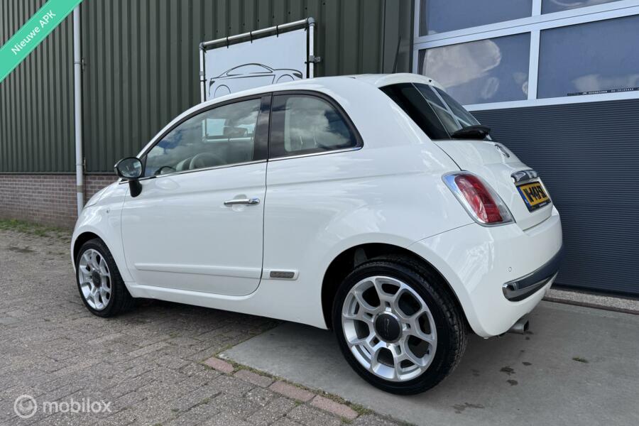 Fiat 500 1.2 Lounge|Airco|Pano|Bleutooth|Parkeer sensors|