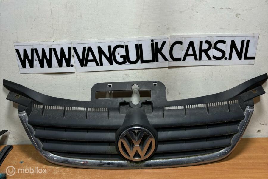 Grill  Volkswagen Caddy Bestel III ('03-'10