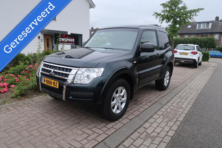Mitsubishi Pajero 3.2 DI-D AUT NAVIGATIE|TREKHAAK|BLUETOOTH|CRUISECONTROL|LEDER|GOED ONDERHOUDEN