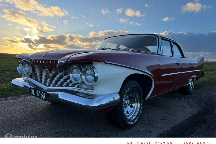 Plymouth Fury Sedan BJ1960 met drukknopautomaat
