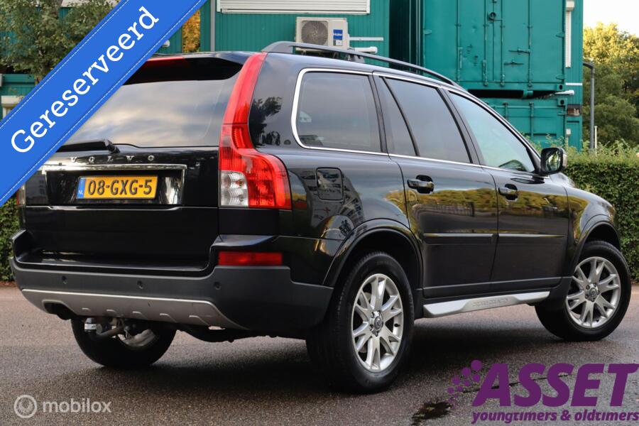 Youngtimer Volvo XC90 3.2 Momentum 7-zit schuifdak/stoelverw