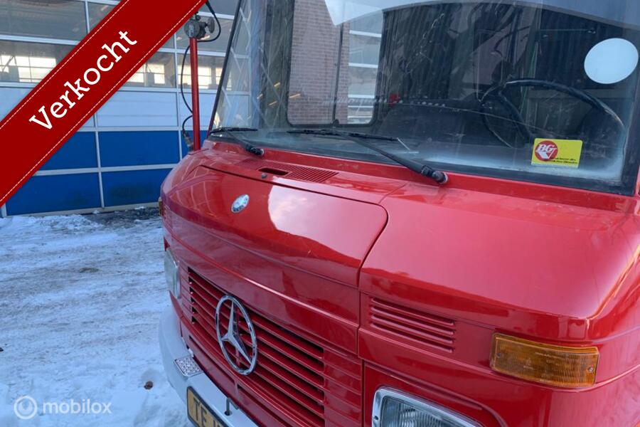 Verkocht Mercedes 409 Lang Hoog Gesloten Benzine camper