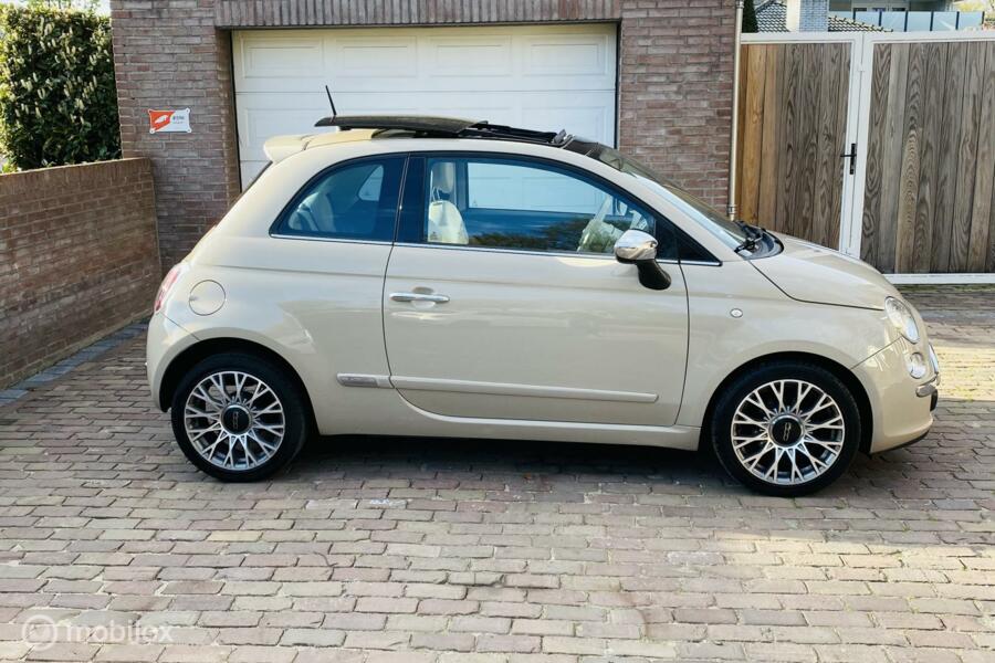 Fiat 500 0.9 TwinAir Lounge/automaat/panaramadak/klima/pdc