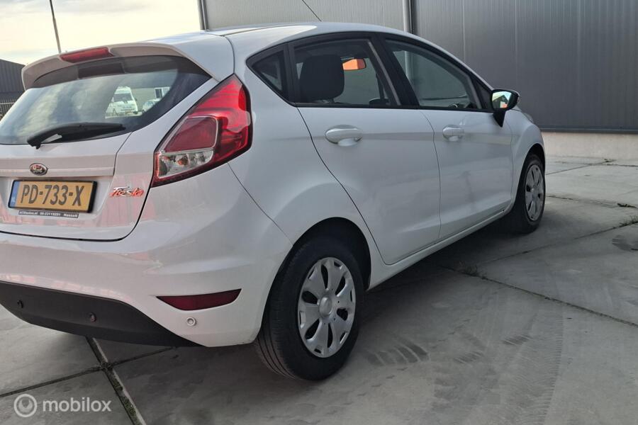 Ford Fiesta 1.5 TDCi Style Ultimate Lease Edition