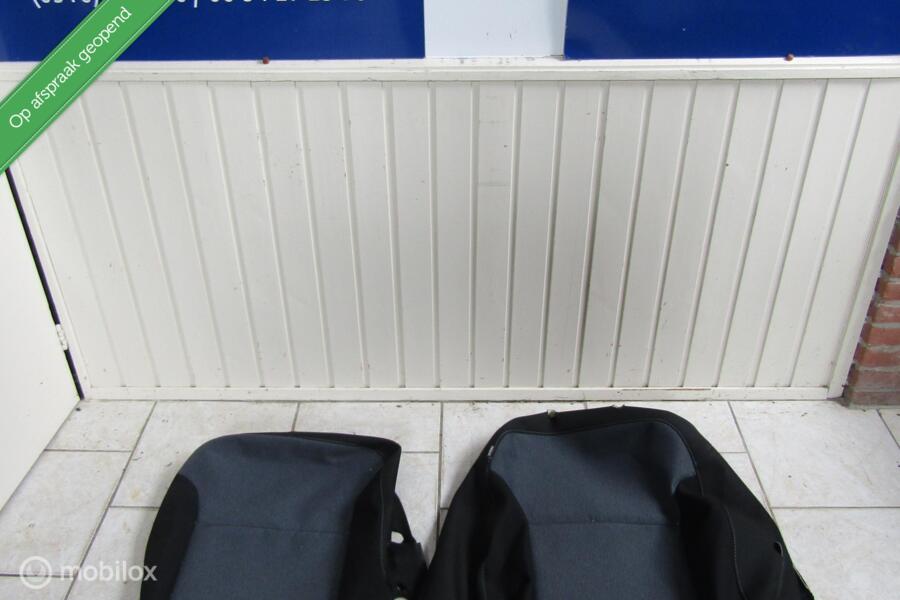 Stoel hoes bekleding rechts voor opel vivaro  2014 t/m 2020