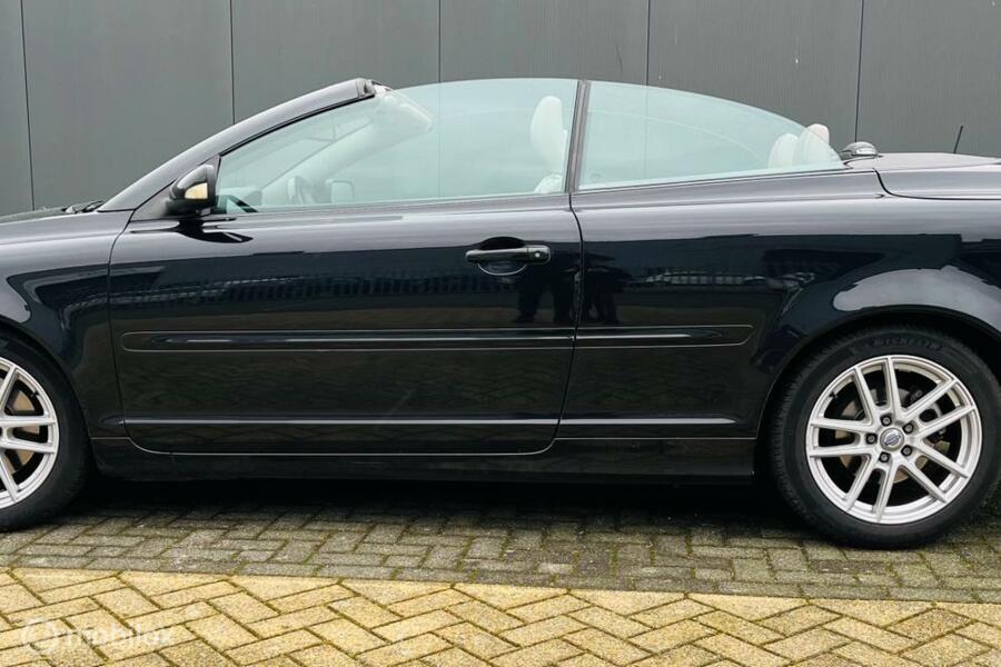 Volvo C70 Convertible 2.4i Momentum/Automaat/Cabrio/Leer