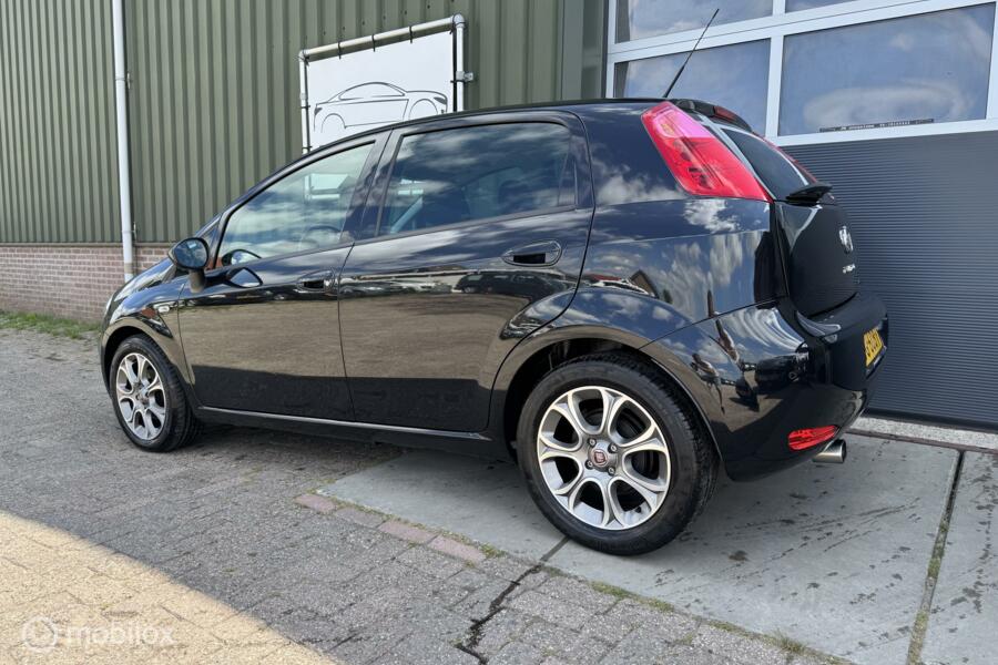 Fiat Punto Evo 0.9 TwinAir Lounge|Airco|Cruise|Lm velgen|PDC|