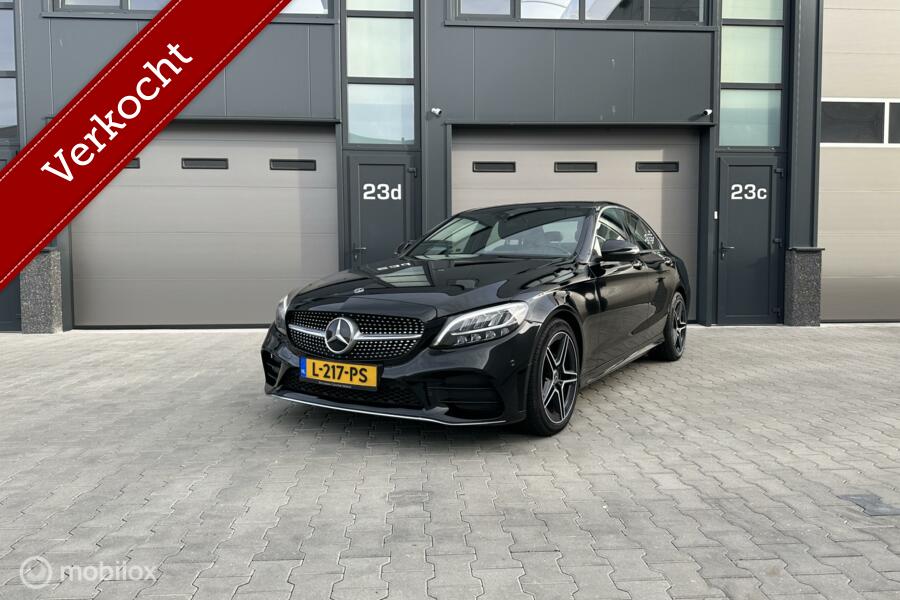 Mercedes-Benz C-klasse 180 AUT 9-Tronic Facelift AMG