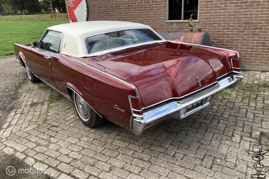 Lincoln Continental mkIII coupe