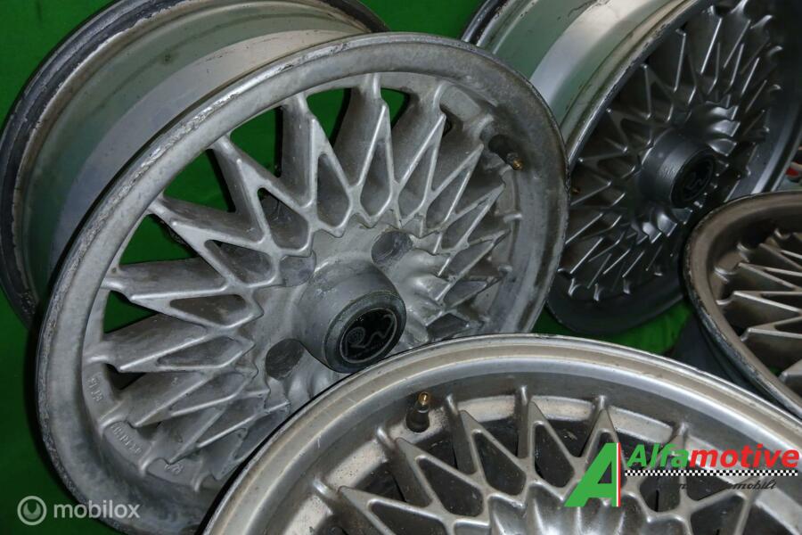 Sportvelgen origineel set lichtmetaal Alfa Romeo GTV ('81-'04)