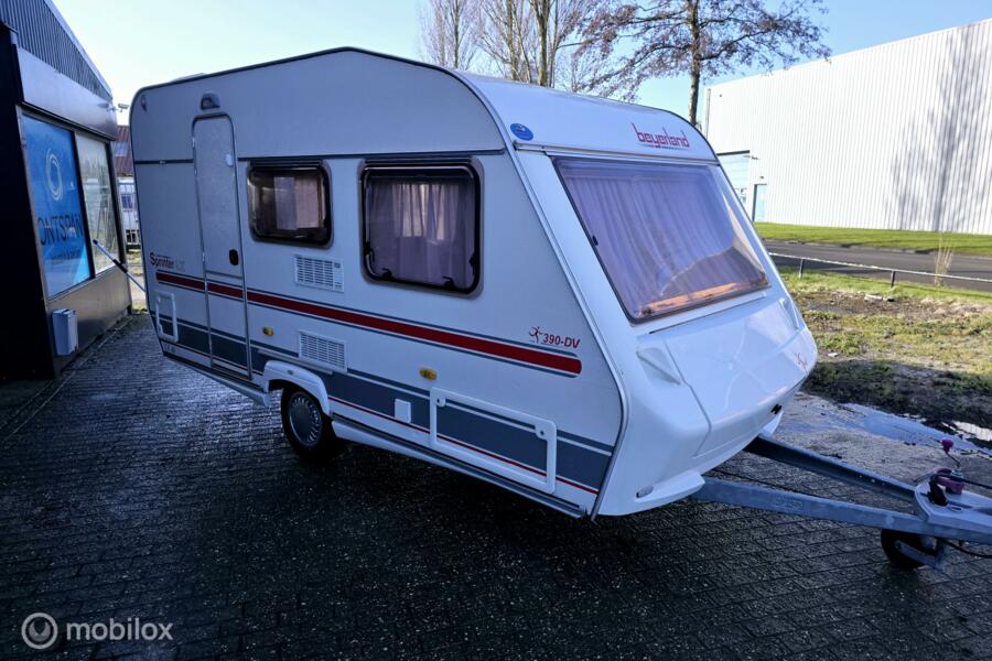 Beyerland 2E PINKSTER OPEN bj 2003 luifel  wc mooie caravan