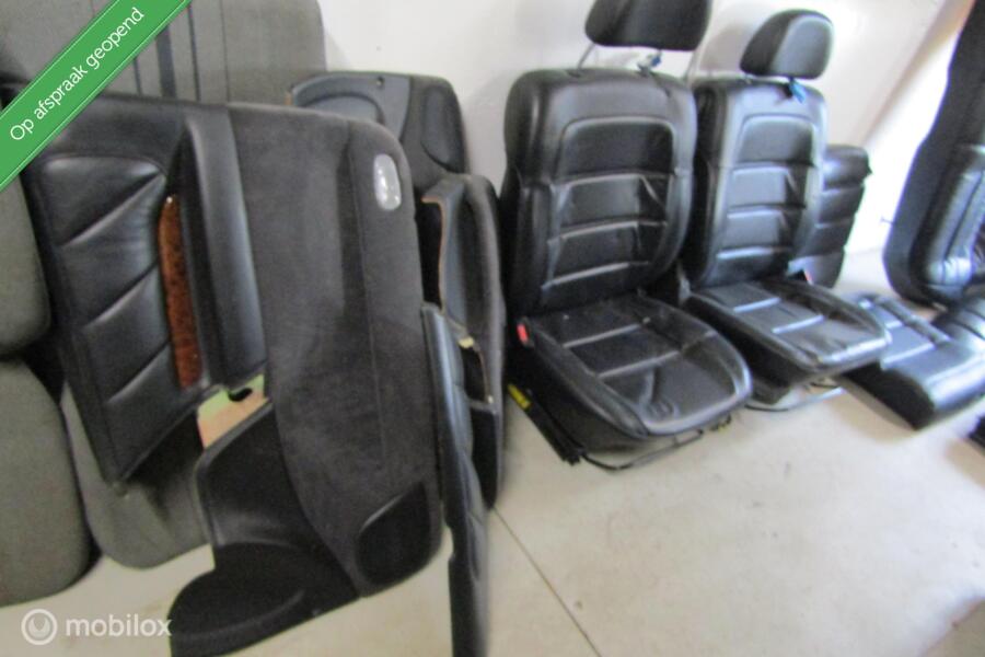 Interieur opel omega b in zwart leer + veel onderdelen