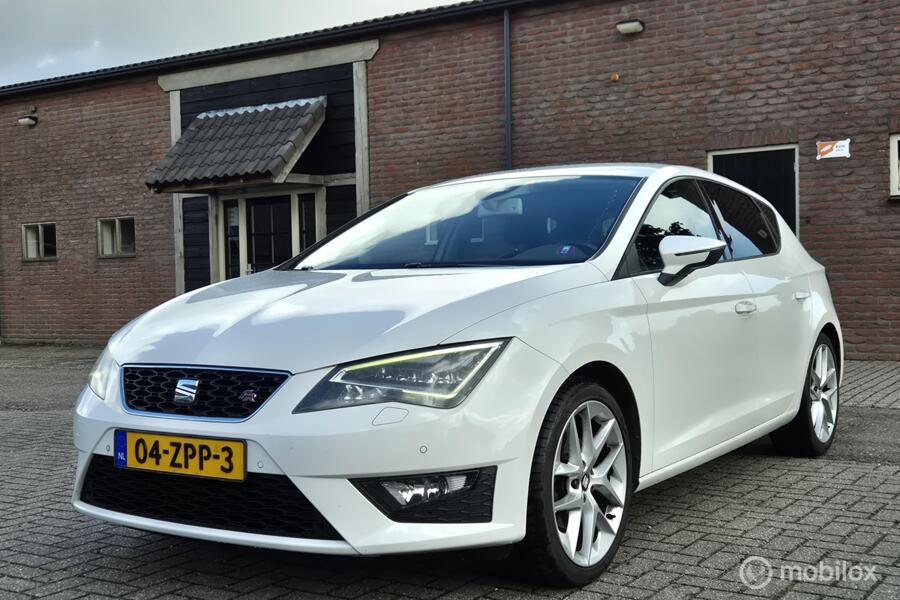 Seat Leon 1.4 TSI FR Trekhaak/ Seat Sound/ Navi/ PDC/ Cruise