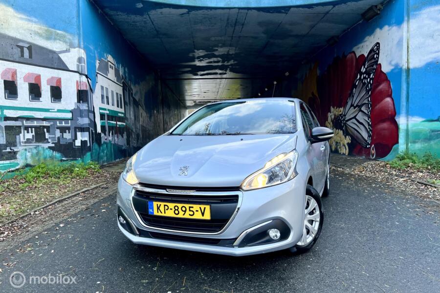 Peugeot 208 1.2 2016 Grijs 5Drs CarPlay/Navi/DAB+/NAP✅